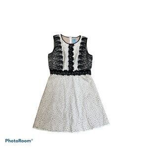 CeCe Black & White Sleeveless Floral Lace Eyelet Fit & Flare Dress Size 8